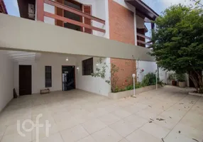 Foto 1 de Casa com 4 Quartos à venda, 300m² em Campo Grande, São Paulo