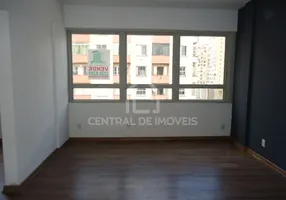 Foto 1 de Sala Comercial para alugar, 35m² em Centro, Porto Alegre