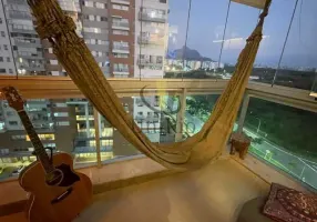 Foto 1 de Apartamento com 2 Quartos à venda, 77m² em Barra da Tijuca, Rio de Janeiro