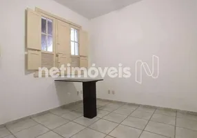 Foto 1 de Casa com 2 Quartos para alugar, 73m² em Santo Antônio, Belo Horizonte