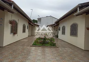 Foto 1 de Casa com 2 Quartos à venda, 47m² em Martim de Sa, Caraguatatuba