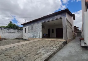 Foto 1 de Casa com 3 Quartos à venda, 210m² em Jardim Paulistano, Campina Grande