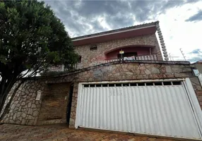 Foto 1 de Sobrado com 3 Quartos à venda, 290m² em Vila Marta, Franca