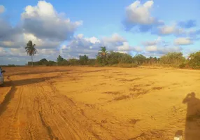 Foto 1 de Lote/Terreno com 1 Quarto à venda, 200m² em Carapibus, Conde