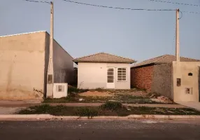 Foto 1 de Casa com 2 Quartos à venda, 176m² em Parque Residencial dos Passaros, Tatuí