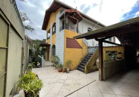 Foto 1 de Casa com 4 Quartos à venda, 252m² em Padre Eustáquio, Belo Horizonte