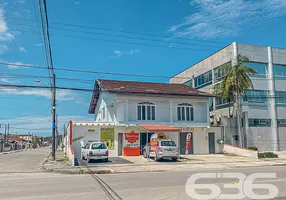 Foto 1 de Sobrado com 7 Quartos à venda, 251m² em Fátima, Joinville