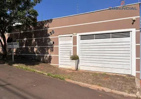 Foto 1 de Casa com 3 Quartos à venda, 190m² em Vila Rodrigues Alves, Botucatu