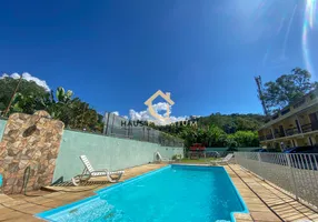 Foto 1 de Casa de Condomínio com 4 Quartos à venda, 81m² em Pimenteiras, Teresópolis