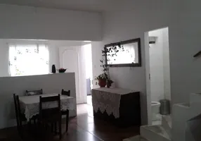 Foto 1 de Sobrado com 3 Quartos à venda, 100m² em Vila Santos, Caçapava