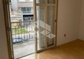 Foto 1 de Apartamento com 2 Quartos à venda, 71m² em Teresópolis, Porto Alegre