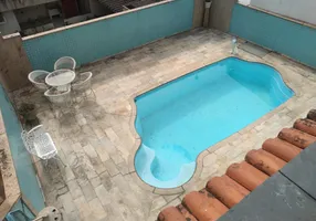 Foto 1 de Casa com 5 Quartos à venda, 400m² em Centro, Nova Iguaçu