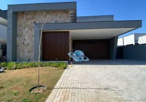 Foto 1 de Casa de Condomínio com 3 Quartos para alugar, 243m² em Alphaville Nova Esplanada, Votorantim