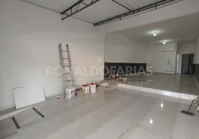 Foto 1 de Imóvel Comercial para alugar, 80m² em Interlagos, São Paulo