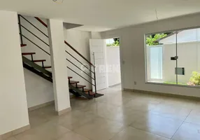 Foto 1 de Casa com 3 Quartos à venda, 140m² em Piratininga, Niterói