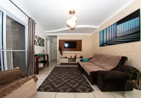 Foto 1 de Apartamento com 3 Quartos para alugar, 75m² em Nossa Senhora Medianeira, Santa Maria