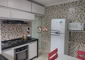 Foto 1 de Casa com 3 Quartos à venda, 140m² em Jardim Jaqueira, Caraguatatuba