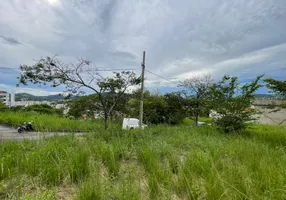 Foto 1 de Lote/Terreno com 1 Quarto à venda, 388m² em Campo Grande, Rio de Janeiro