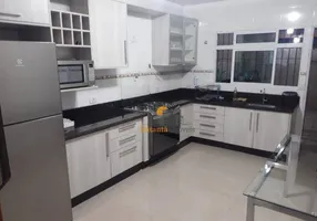 Foto 1 de Sobrado com 2 Quartos à venda, 85m² em Vila Polopoli, São Paulo