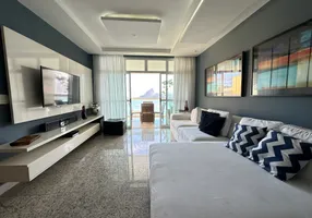 Foto 1 de Apartamento com 4 Quartos à venda, 220m² em Boa Viagem, Niterói