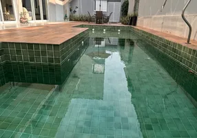 Foto 1 de Sobrado com 3 Quartos à venda, 406m² em Centro Político Administrativo, Cuiabá