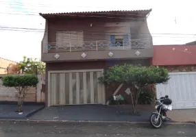 Foto 1 de Casa com 3 Quartos à venda, 76m² em Emir Garcia, Ribeirão Preto