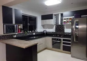 Foto 1 de Casa com 3 Quartos à venda, 275m² em Parque Novo Mundo, Americana