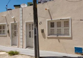 Foto 1 de Casa com 2 Quartos para alugar, 75m² em Benfica, Fortaleza