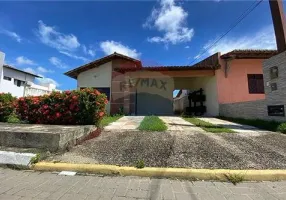 Foto 1 de Casa com 3 Quartos para alugar, 120m² em Nova Parnamirim, Parnamirim