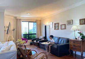 Foto 1 de Apartamento com 4 Quartos à venda, 196m² em Real Parque, São Paulo