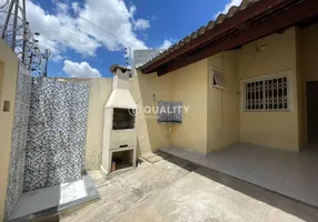 Foto 1 de Casa com 2 Quartos à venda, 61m² em Cágado, Maracanaú