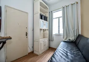 Foto 1 de Apartamento com 1 Quarto à venda, 42m² em Copacabana, Rio de Janeiro