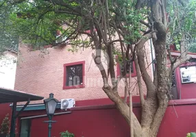 Foto 1 de Sobrado com 4 Quartos à venda, 400m² em Vila Madalena, São Paulo