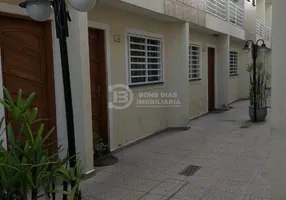 Foto 1 de Sobrado com 2 Quartos à venda, 51m² em Vila União, São Paulo