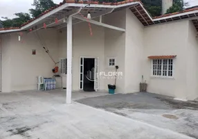 Foto 1 de Casa de Condomínio com 3 Quartos à venda, 240m² em Tribobó, São Gonçalo