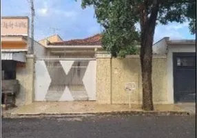 Foto 1 de Casa com 3 Quartos à venda, 231m² em Parque Residencial Nelson Calixto, Birigui