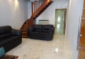 Foto 1 de Casa com 2 Quartos à venda, 110m² em Vila Independência, São Paulo