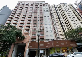 Foto 1 de Apartamento com 3 Quartos à venda, 128m² em Centro, Curitiba