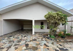 Foto 1 de Casa com 3 Quartos para alugar, 124m² em Jardim Jacyra, Americana