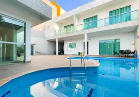 Foto 1 de Casa com 4 Quartos à venda, 435m² em Praia dos Amores, Balneário Camboriú
