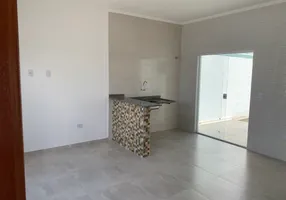 Foto 1 de Casa com 2 Quartos à venda, 62m² em Conjunto Habitacional Terra dos Ipes, Pindamonhangaba