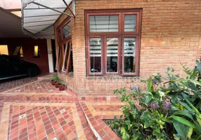 Foto 1 de Casa com 3 Quartos à venda, 637m² em Jardim Samambaia, Jundiaí