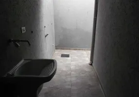 Foto 1 de Casa de Condomínio com 2 Quartos à venda, 100m² em Vila Tupi, Praia Grande