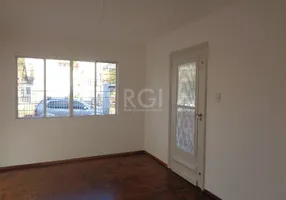 Foto 1 de Casa com 3 Quartos à venda, 199m² em São Sebastião, Porto Alegre