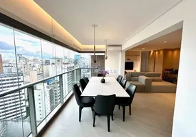 Foto 1 de Apartamento com 3 Quartos à venda, 145m² em Vila Mariana, São Paulo