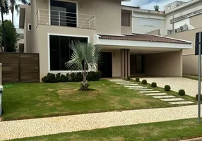 Foto 1 de Casa de Condomínio com 4 Quartos à venda, 416m² em Residencial Alphaville Flamboyant, Goiânia