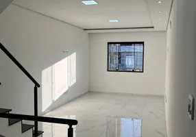 Foto 1 de Casa com 3 Quartos à venda, 160m² em Vila Salete, São Paulo