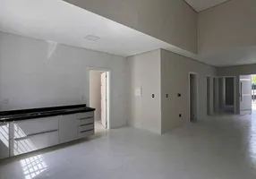 Foto 1 de Casa com 3 Quartos à venda, 77m² em Massaranduba, Salvador