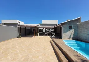 Foto 1 de Casa com 3 Quartos à venda, 150m² em Colinas, Rio das Ostras