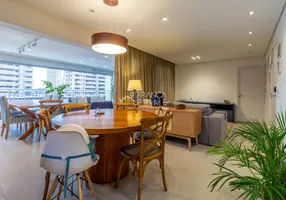Foto 1 de Apartamento com 3 Quartos para venda ou aluguel, 136m² em Vila Anastácio, São Paulo